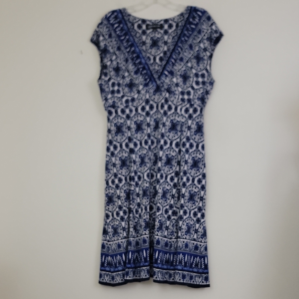 Jones New York Blue and White Patterned Midi Dress 12